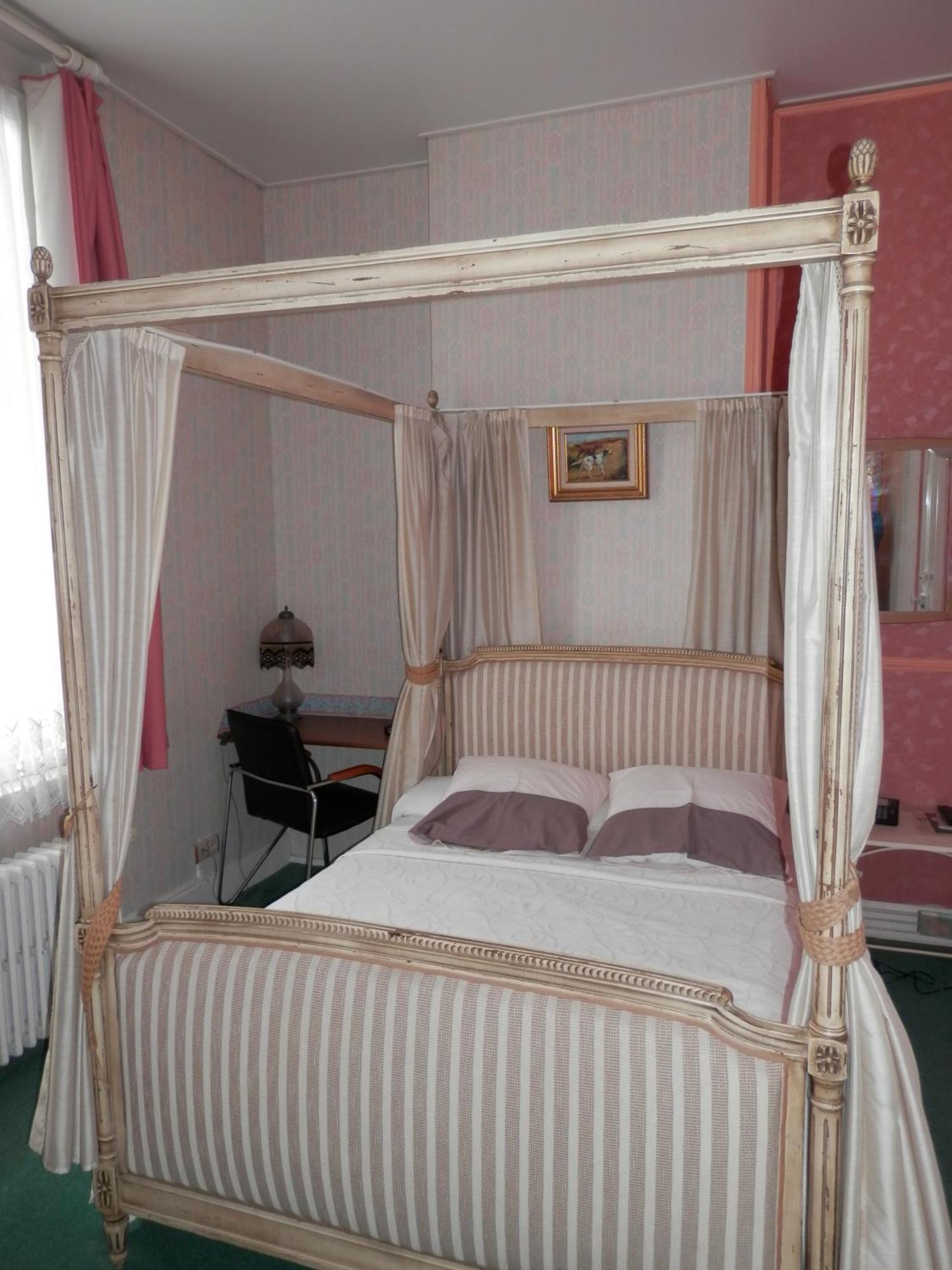Hotel Du Gambrinus 하제브루크 외부 사진